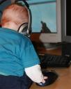 Luther playing Counter Strike